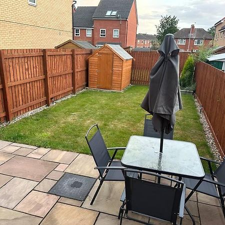 Balne Mill Grove Villa Wakefield Exterior foto